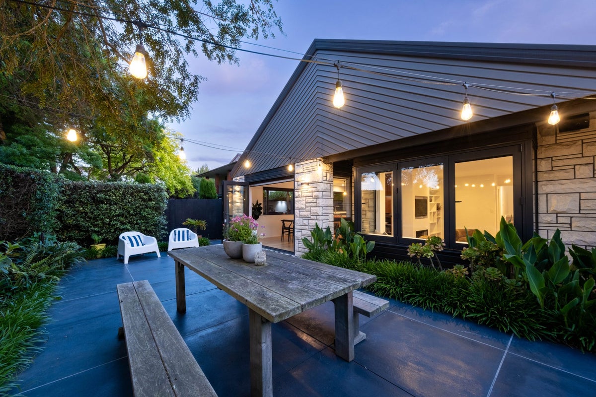 8 Wichita Place, Burwood, Christchurch - Carousel 2