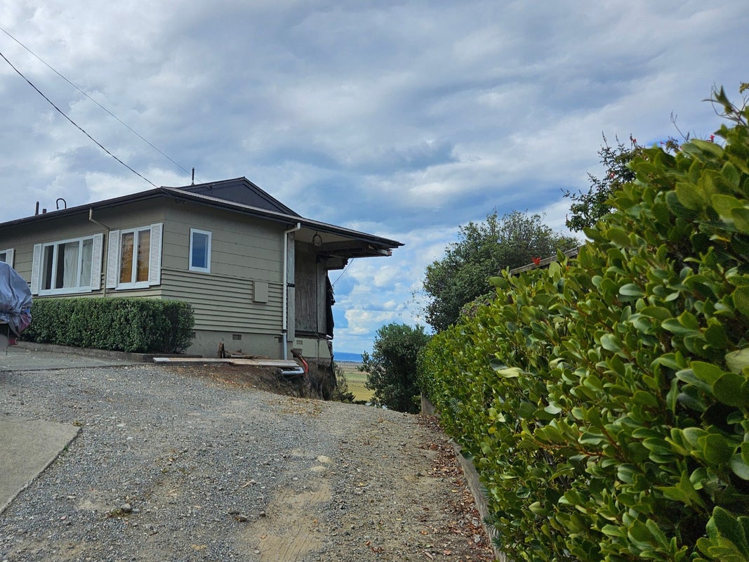 290 Poraiti Road, Poraiti, Napier - Carousel 1