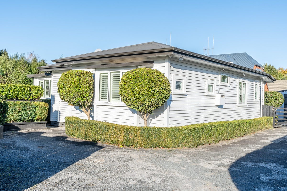 42 Naylor Street, Hamilton East, Hamilton - Carousel 2