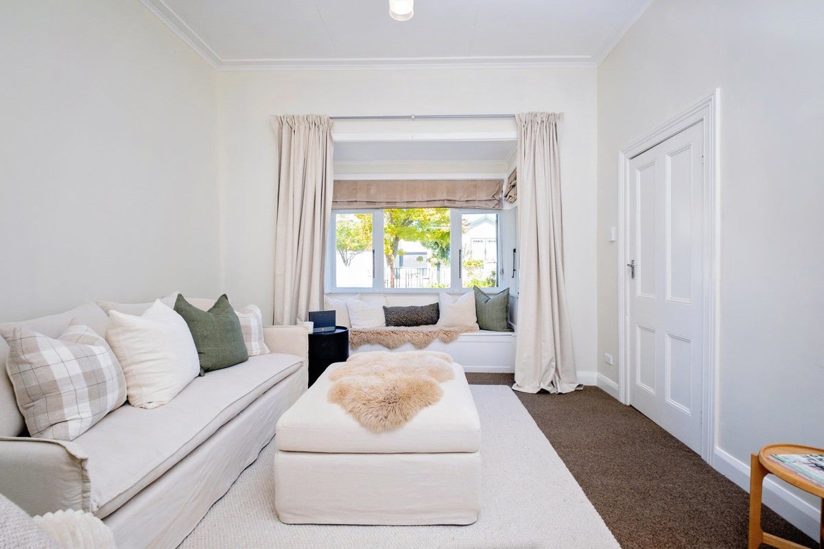 35 Napier Terrace, Hospital Hill, Napier - Carousel 2