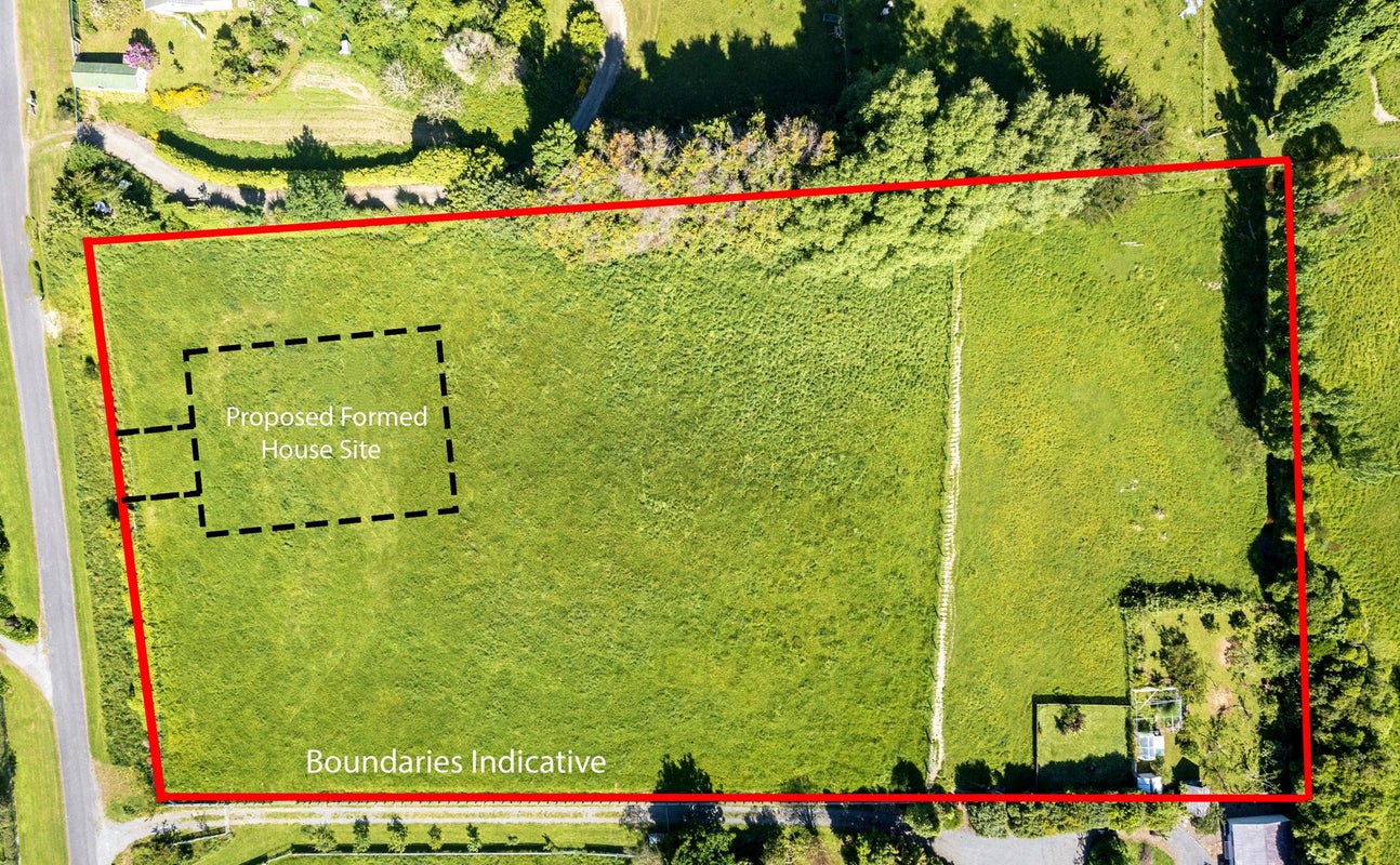 156 Gear Road, Te Horo - Carousel 13