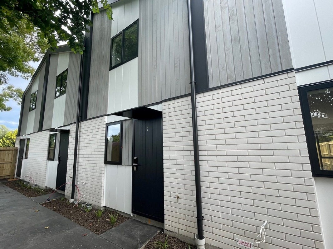 5/191 England Street, Linwood, Christchurch - Carousel 11