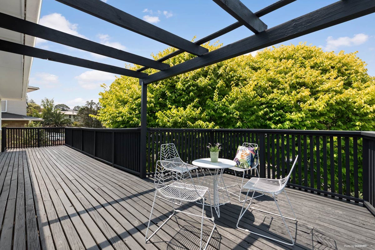 41 Patts Avenue, Glendene, Auckland - Carousel 2