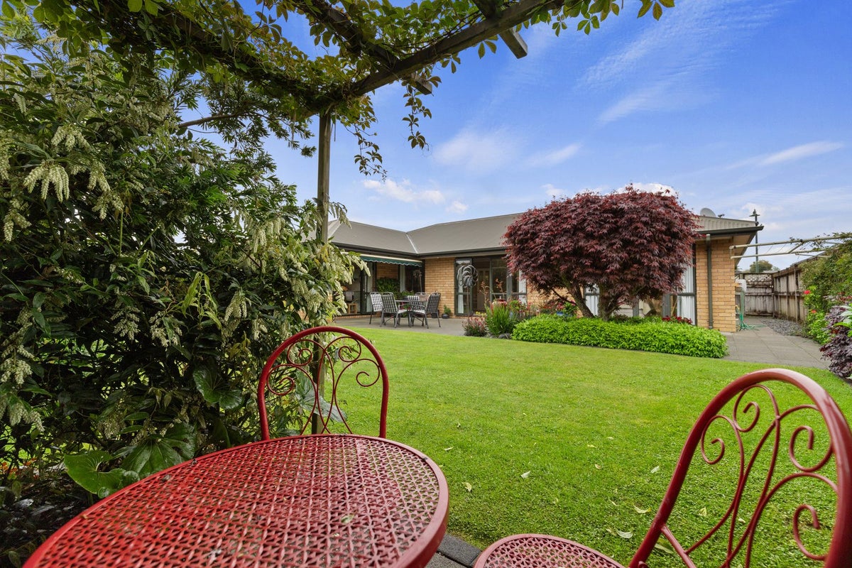 5 Chesterton Drive, Leamington, Cambridge - Carousel 23
