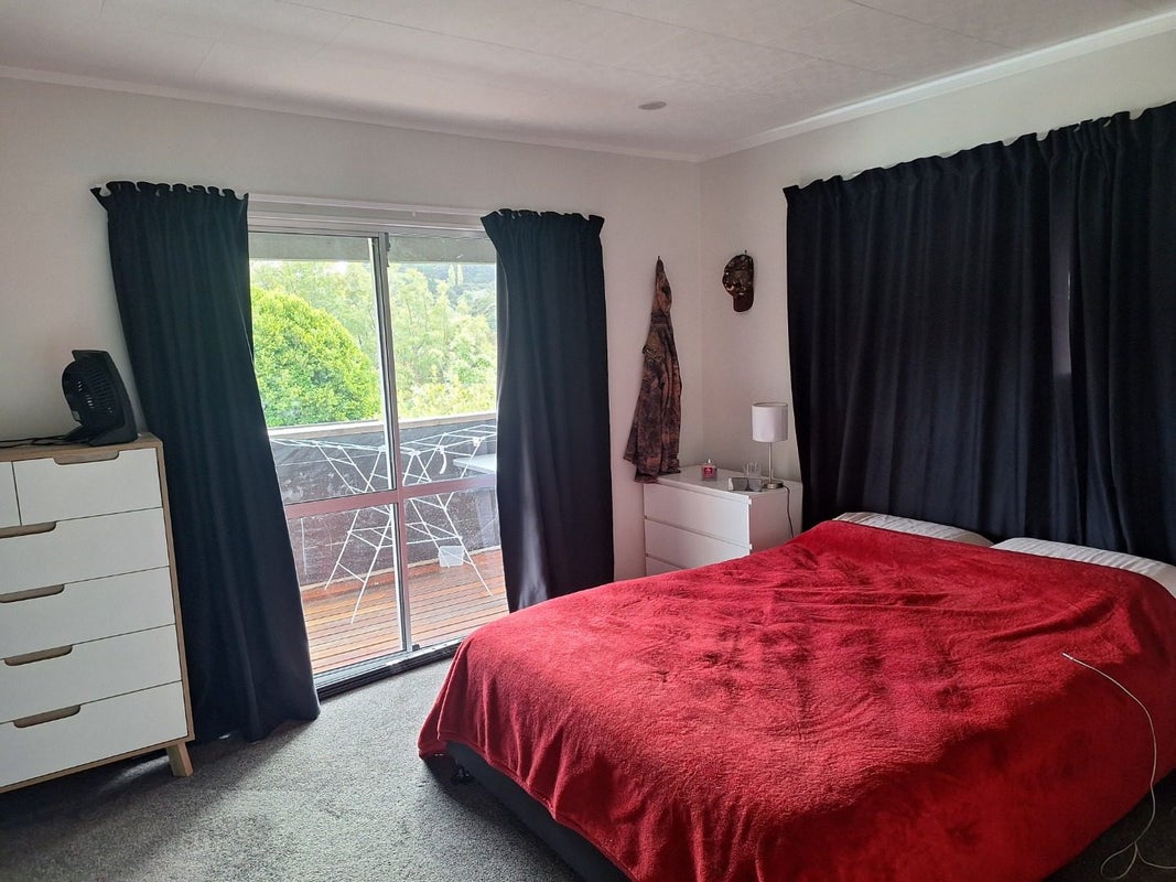86 Leeward Drive, Whitby, Porirua - Carousel 11