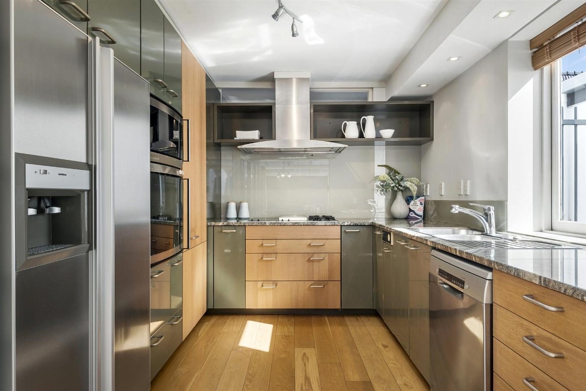 13/212 Hurstmere Road, Takapuna, Auckland - Carousel 2