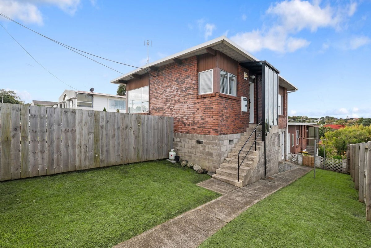 1/181 Forrest Hill Road, Forrest Hill, Auckland - Carousel 2