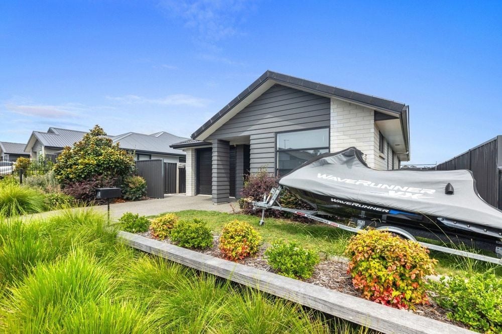 8 Ash Lane, Omokoroa, Tauranga - Carousel 2