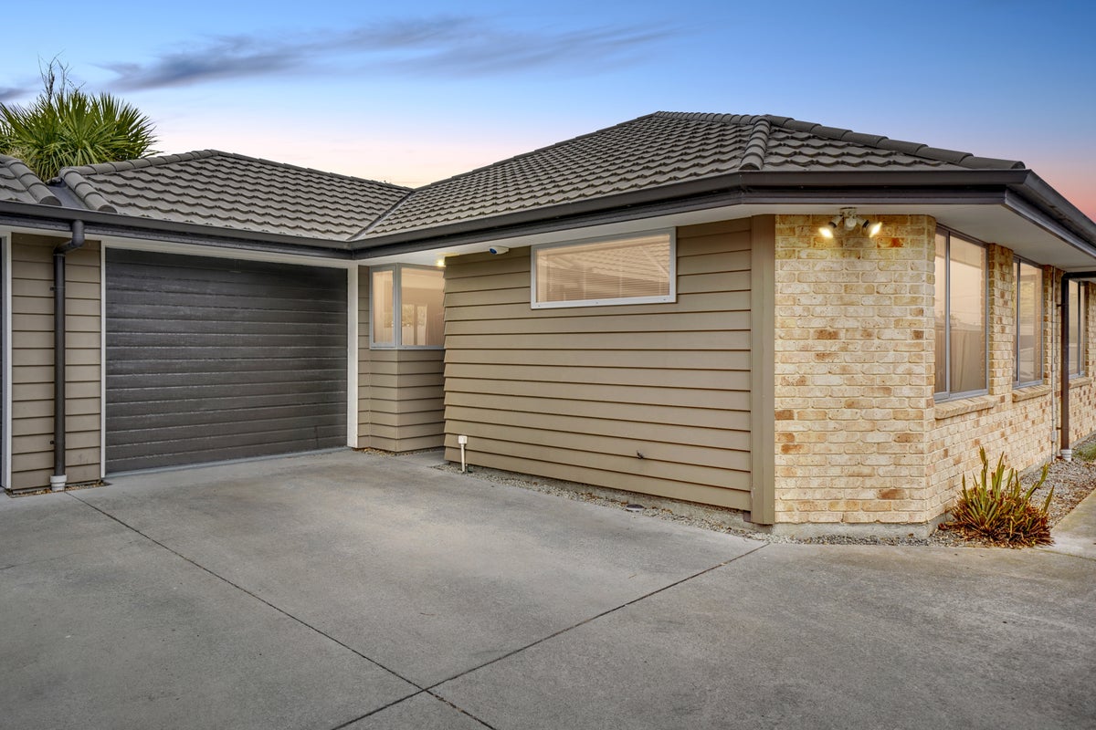 81B Burke Street, Addington, Christchurch - Carousel 1