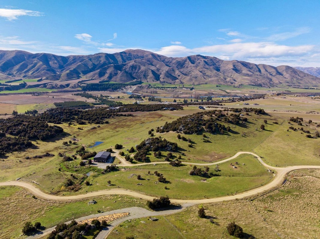 24 Puninga Lane, Queensberry, Cromwell - Carousel 2
