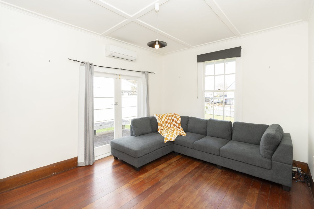2B Kea Street, Frankton, Hamilton - Carousel 2
