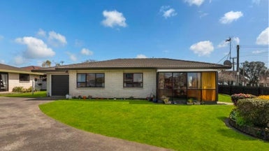 1/12 Wellington Street, Papakura, Auckland - Carousel 1