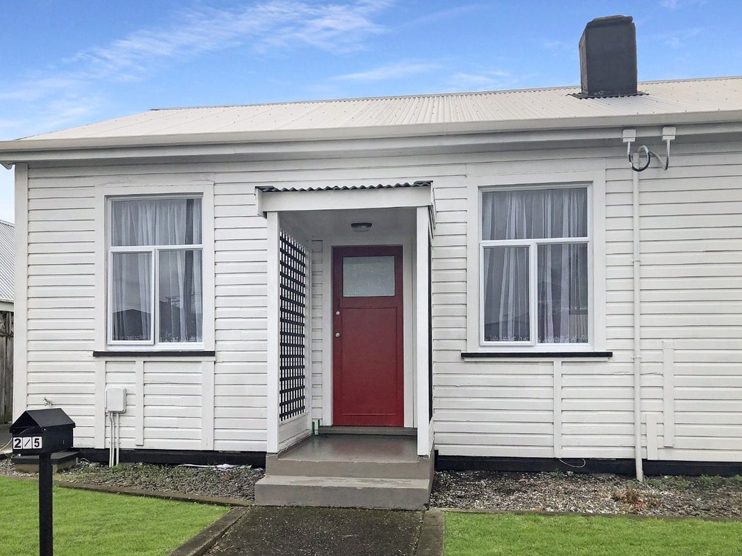 5 Gilmour Street, Gonville, Whanganui - Carousel 1