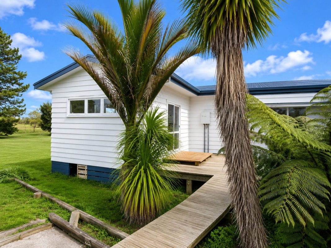 66 Oak Street, Mangapapa, Gisborne - Carousel 9