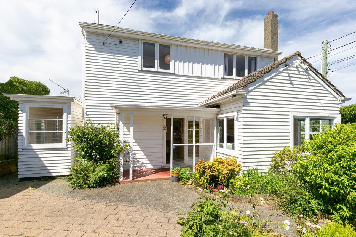 73 Amritsar Street, Khandallah, Wellington - Carousel 2