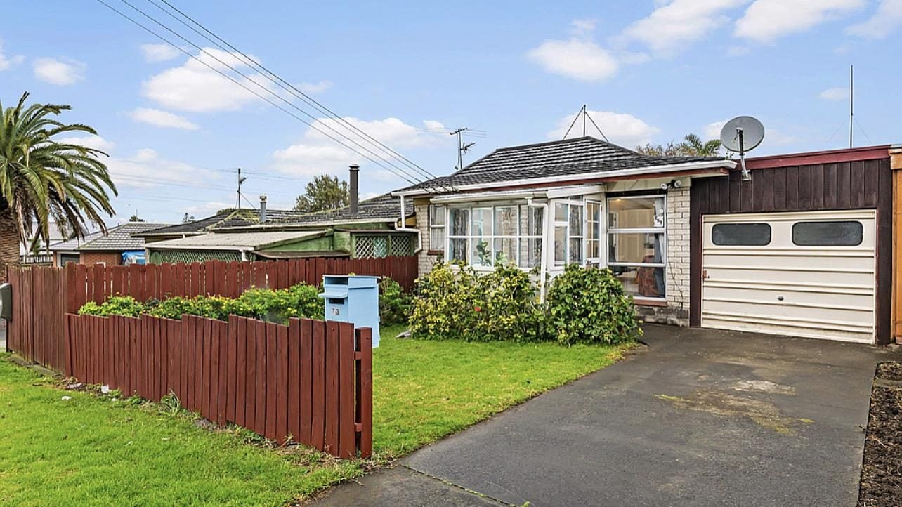 73 Luke Street, Otahuhu, Auckland - Carousel 1