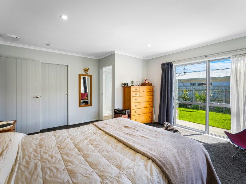 38 Resolution Drive, Whitby, Porirua - Carousel 18
