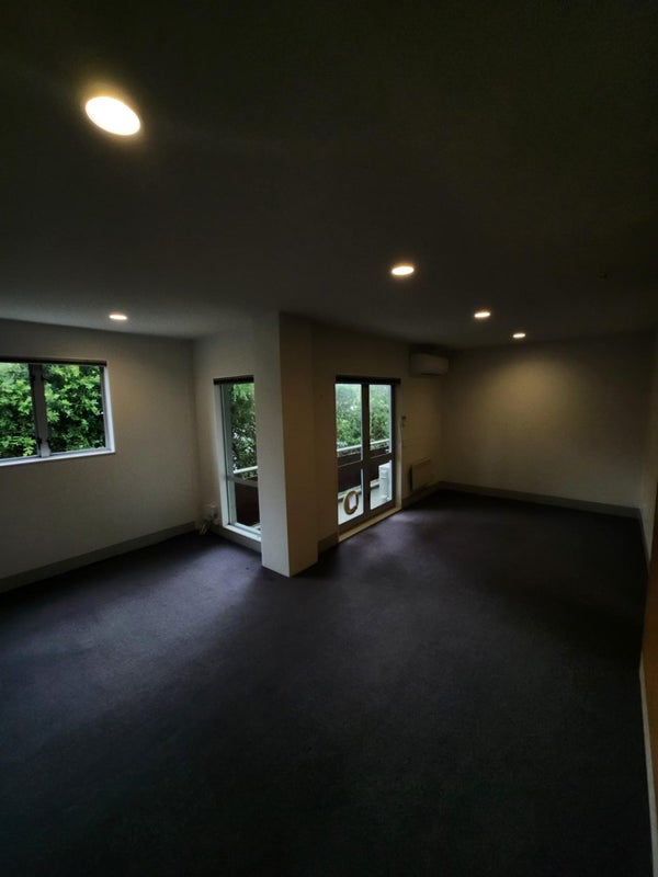 2/112 Mairangi Road, Wilton, Wellington - Carousel 2