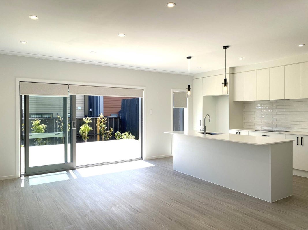 70 Waterlily Street, Hobsonville, Auckland - Carousel 2