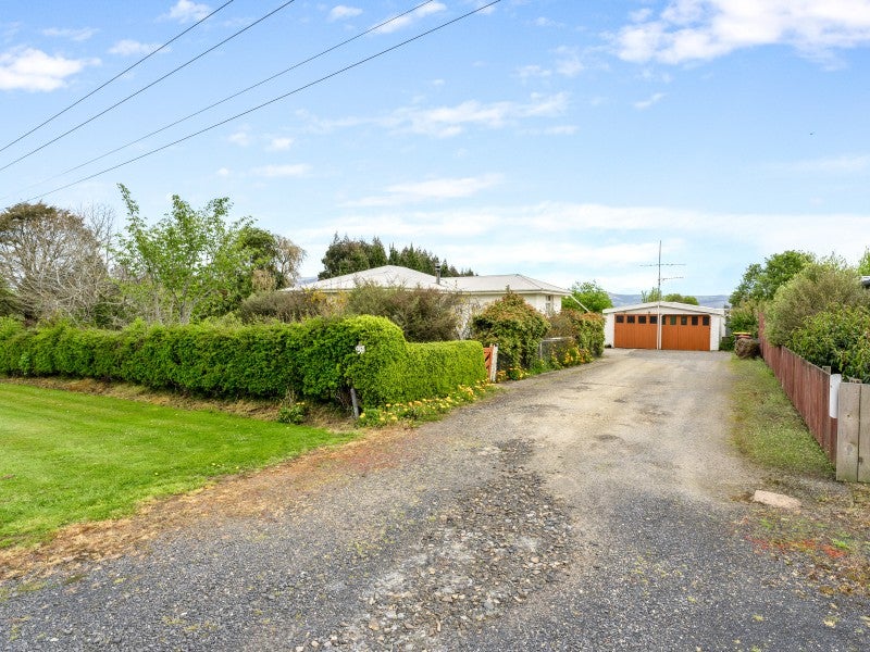 37 Castleton Street, Allanton, Mosgiel - Carousel 26
