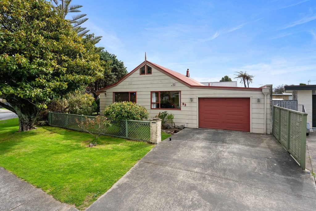 93 Rimu Road, Raumati Beach, Kapiti Coast, Wellington - Carousel 1