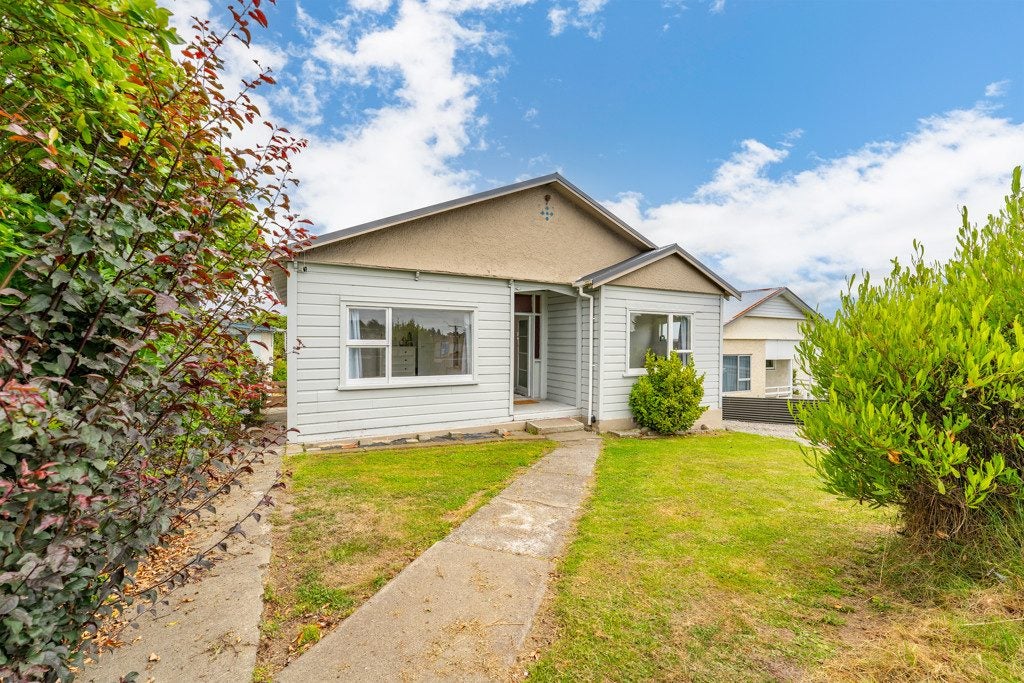 166 Evans Street, Waimataitai, Timaru - Carousel 1