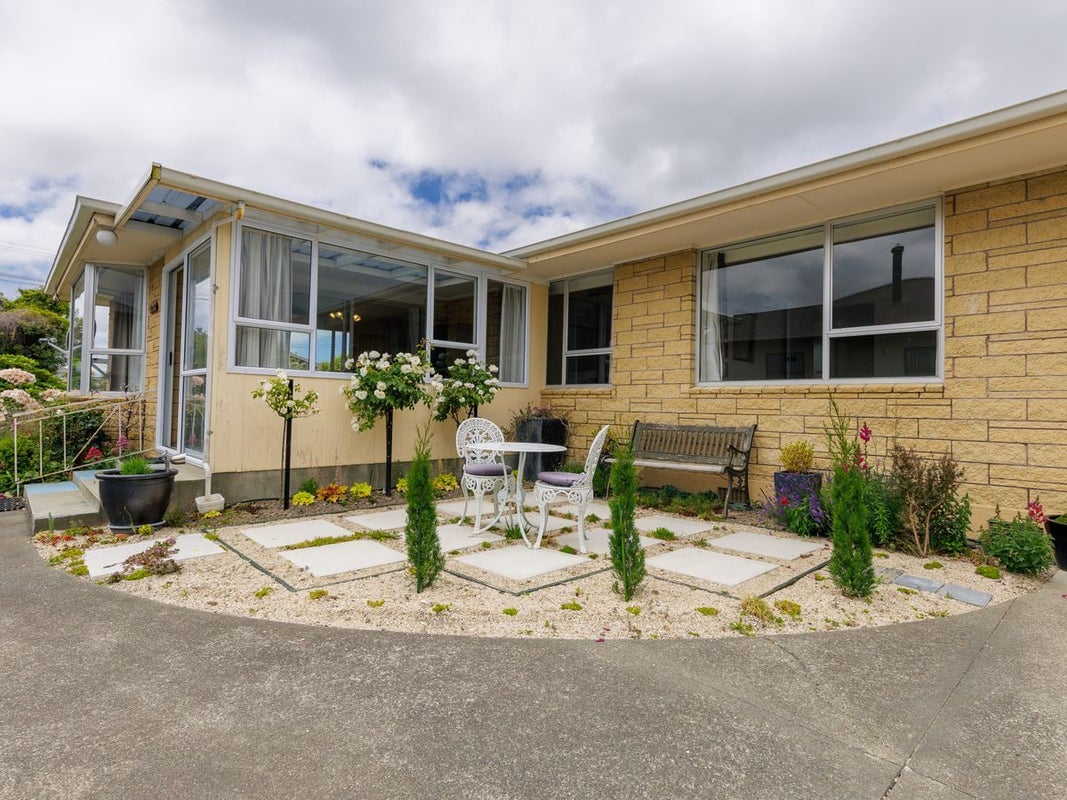 25A Leonard Street, Waimate, Waimate - Carousel 1