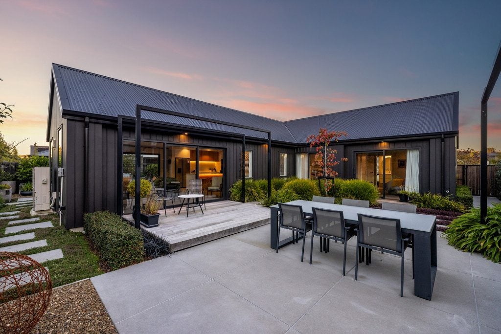 9 Bunz Road, Halswell, Christchurch - Carousel 1