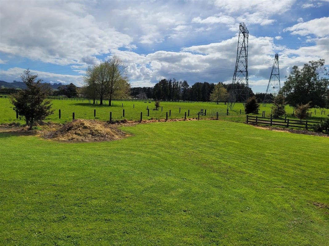 40A Parish Line Road, Papakura - Carousel 5