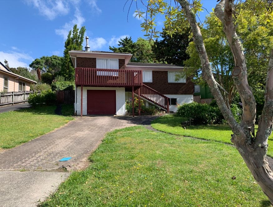 8 Jayne Place, Torbay, Auckland - Carousel 1