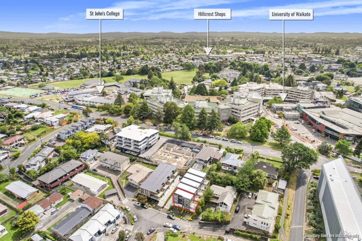 1/12 Scotland Place, Hillcrest, Hamilton - Carousel 17