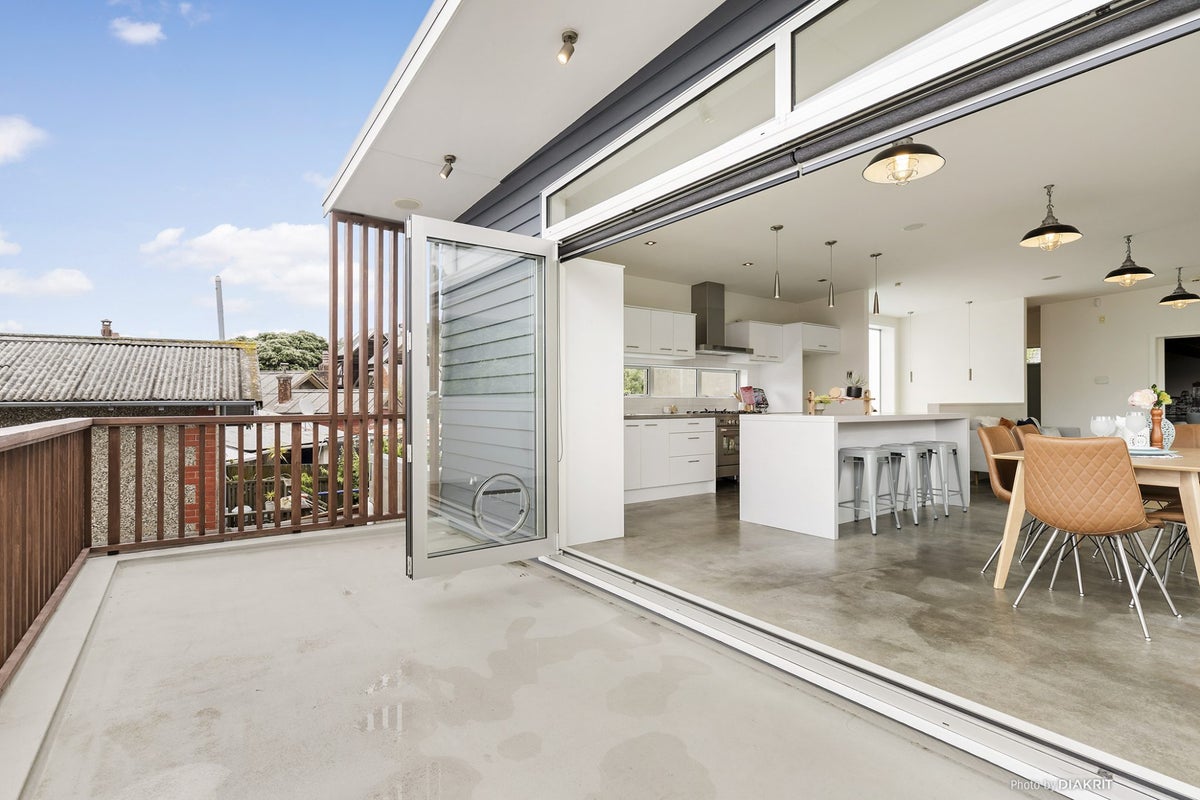 528A Evans Bay Parade, Hataitai, Wellington, Wellington - Carousel 2