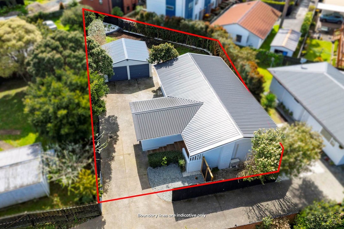 43 Graham Avenue, Te Atatu Peninsula, Waitakere City, Auckland - Carousel 23