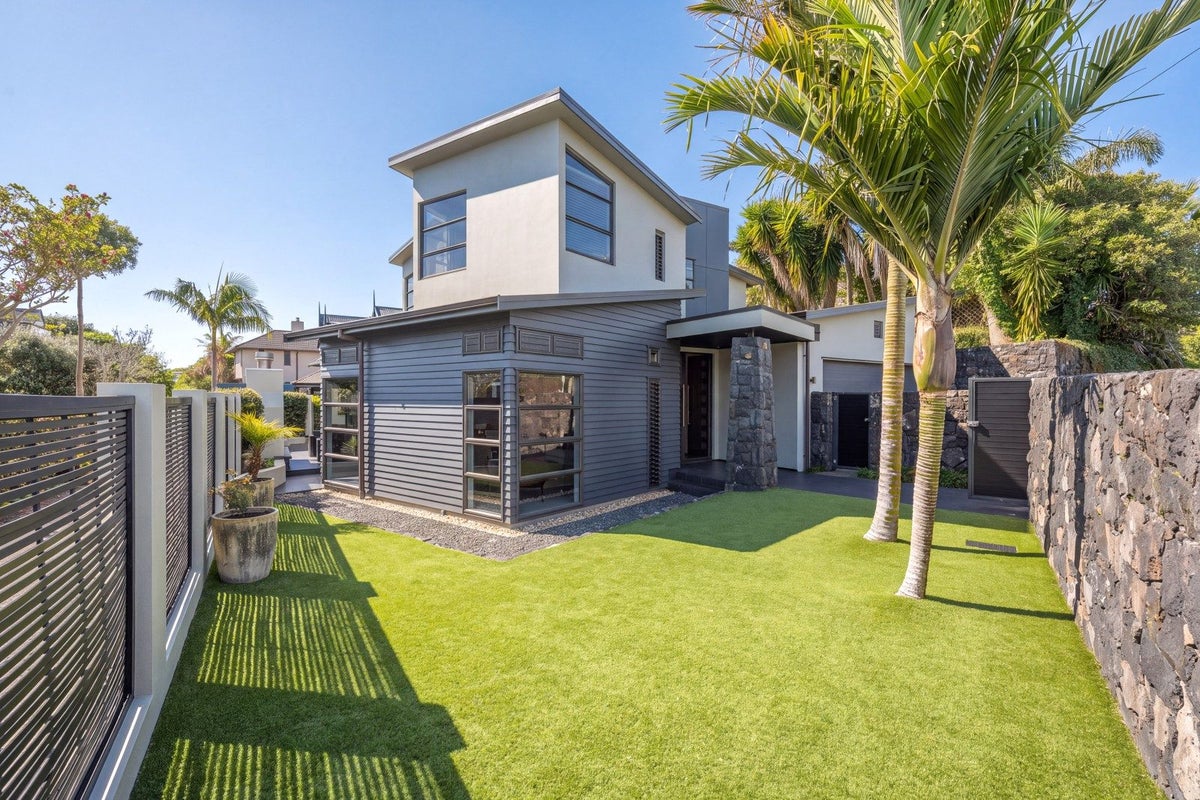 35 Marsden Avenue, Mount Eden, Auckland City, Auckland - Carousel 2