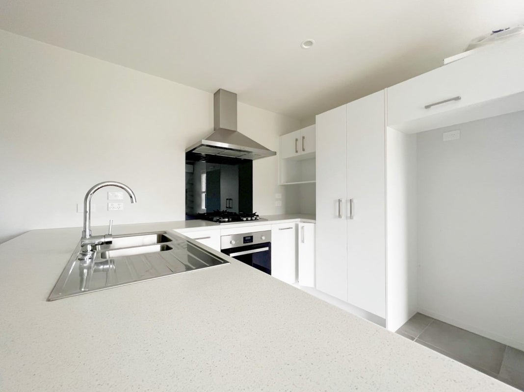 2/30 Borman Road, Huntington, Hamilton - Carousel 2