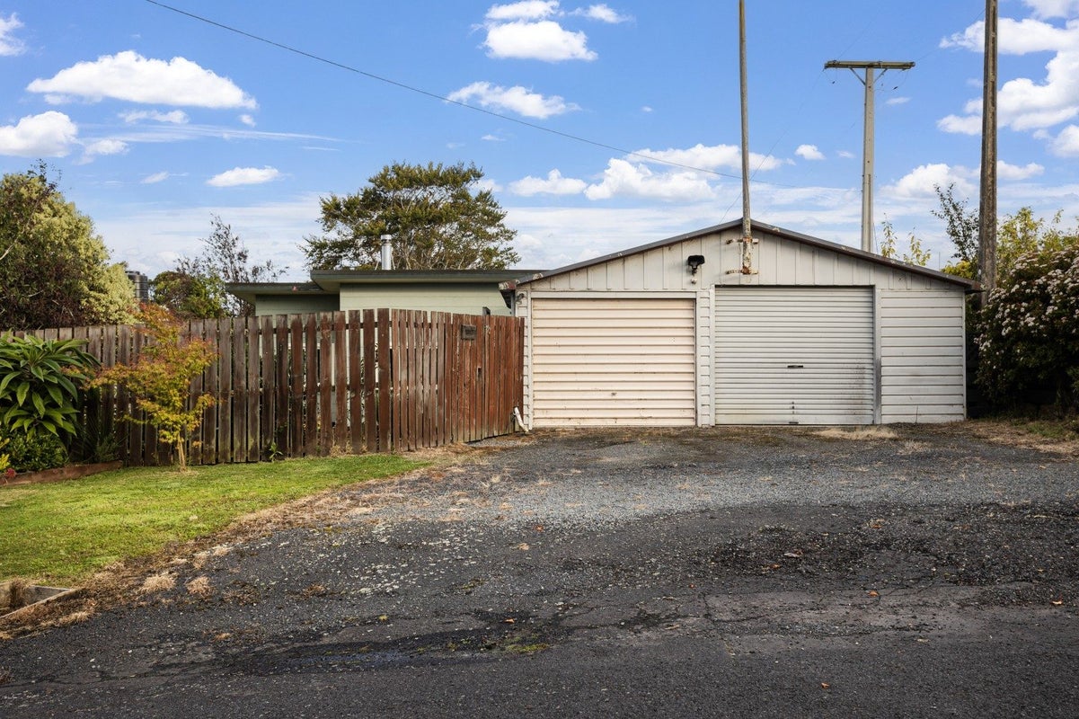 6 The Terrace, Warrington, Waikouaiti - Carousel 42