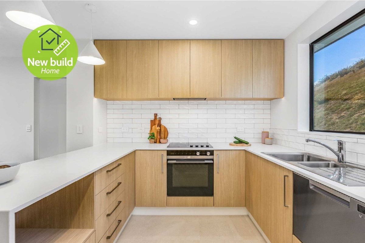71 Oakum Road, WHITBY, PORIRUA - Carousel 1