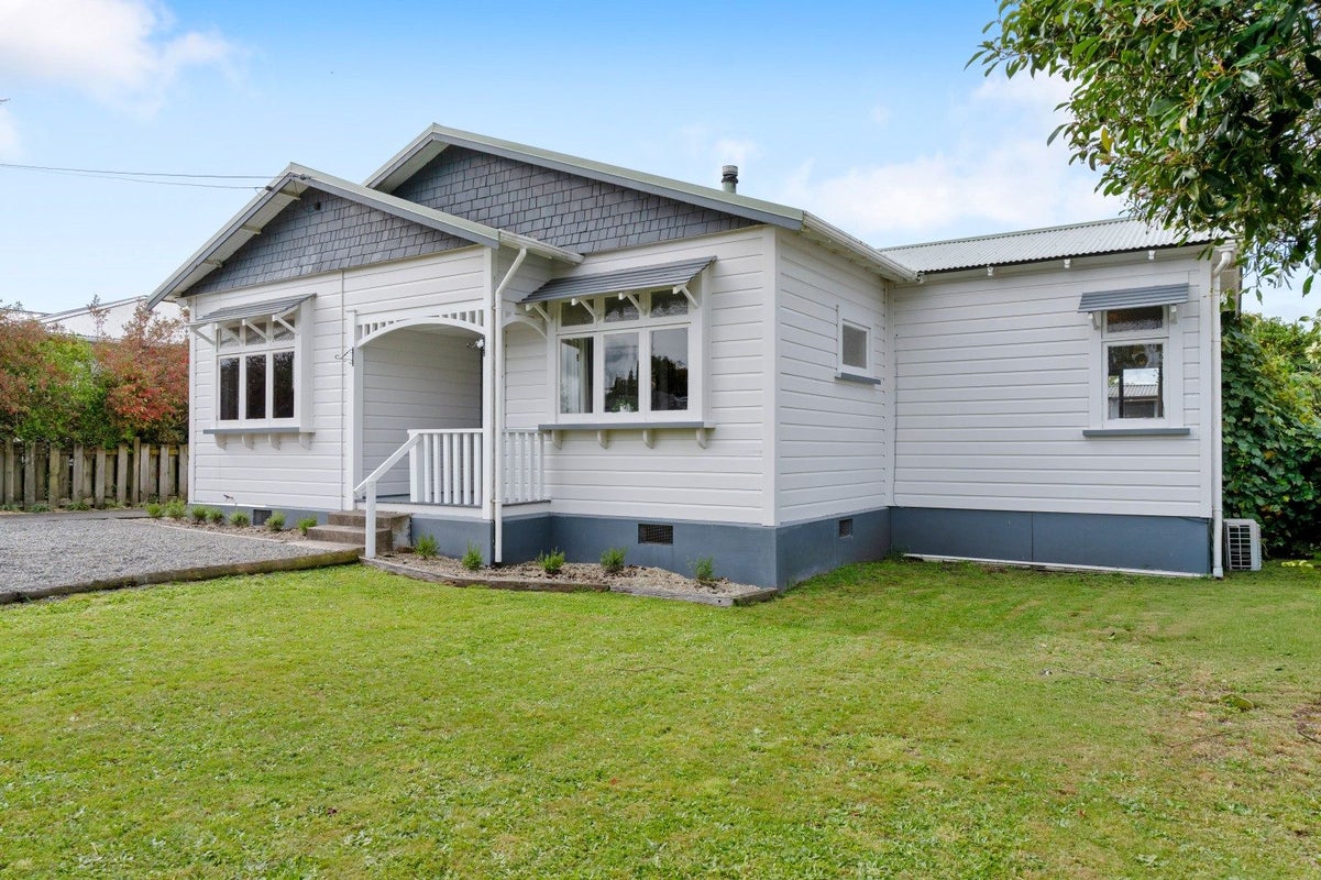 7 Hacker Street, Masterton, Masterton - Carousel 1
