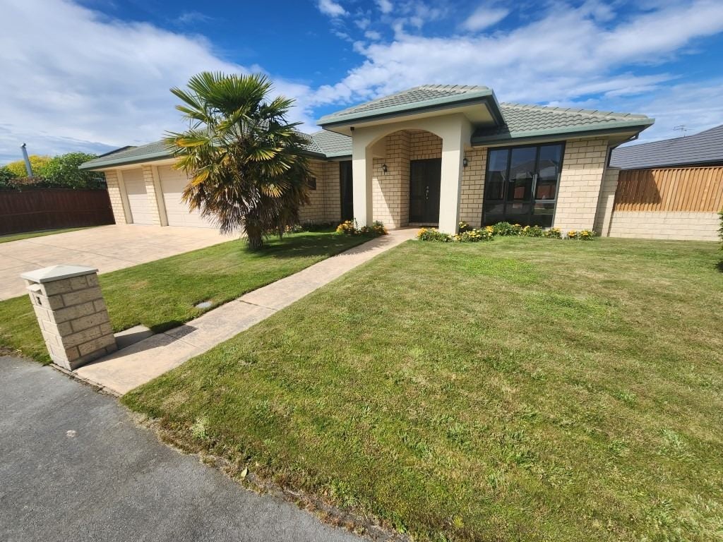 3 Montego Close, Shirley, Christchurch - Carousel 2