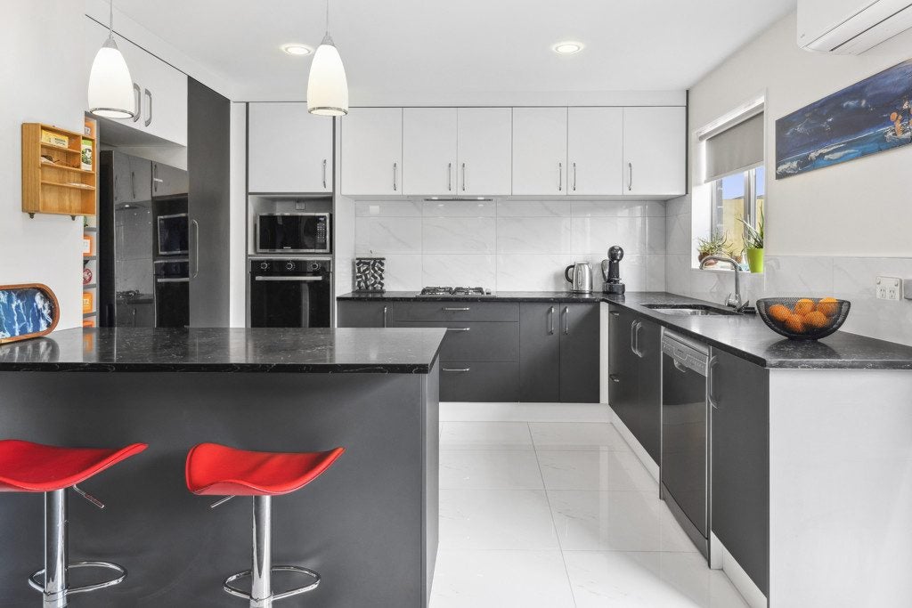 3/208 Killarney Road, Frankton, Hamilton - Carousel 1