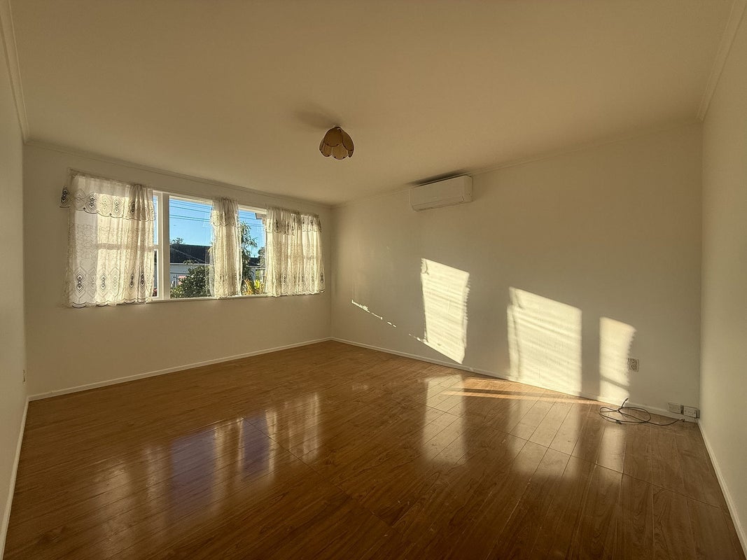 55 Jolson Road, Mount Wellington, Auckland - Carousel 2