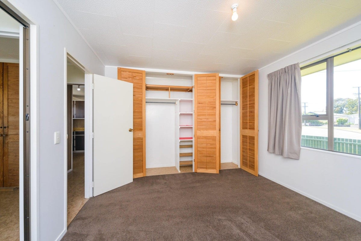 7 Seaforth Avenue, Milson, Palmerston North - Carousel 17