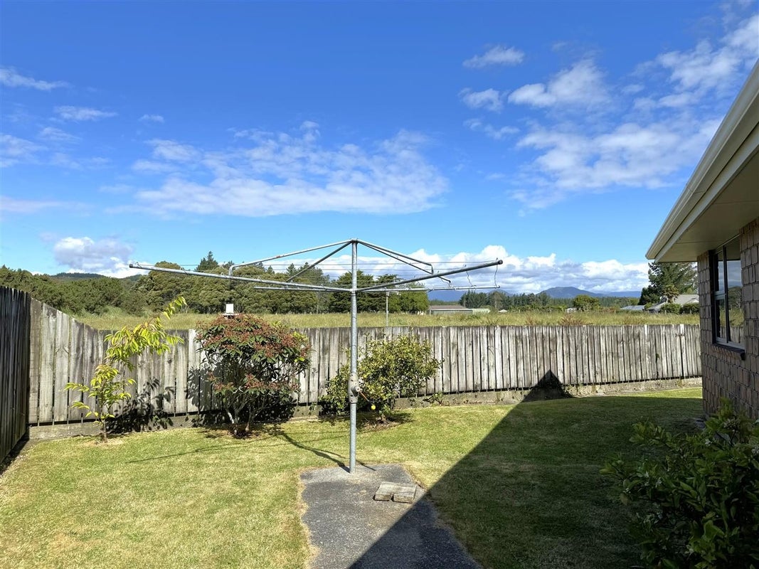 105 Kaniere Road, Kaniere, Hokitika - Carousel 24