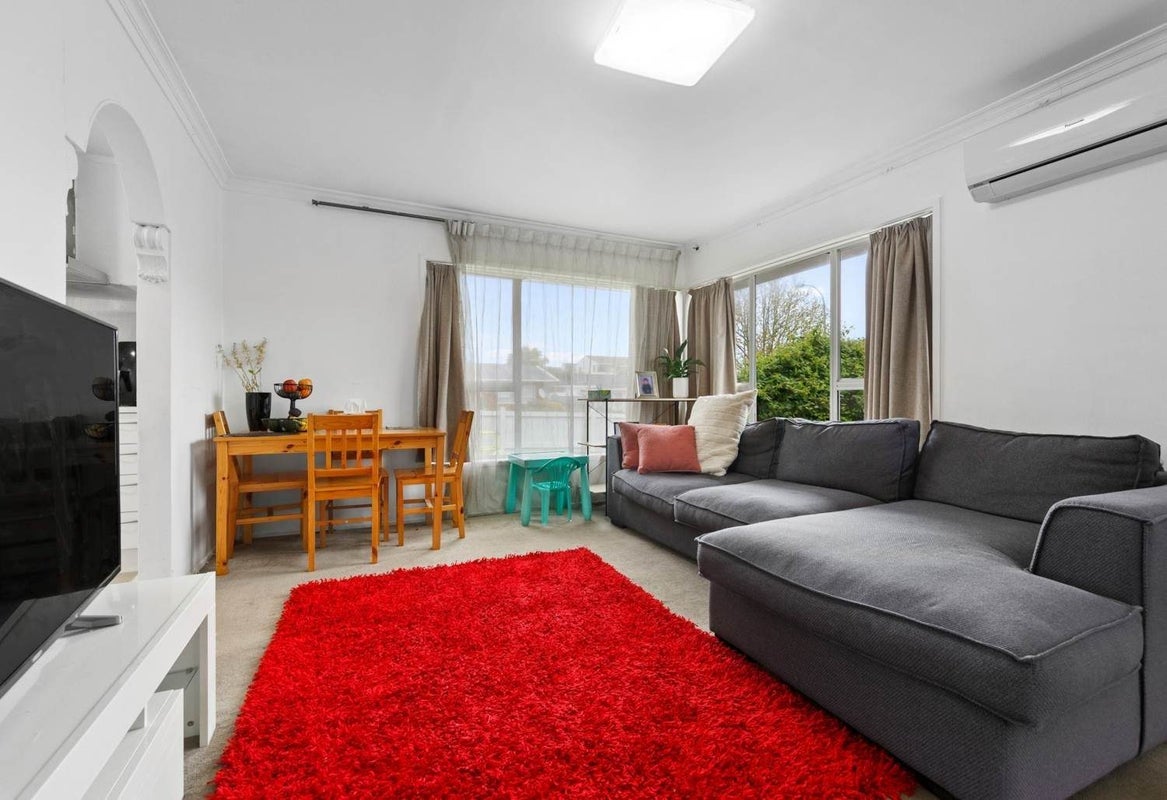 1/10 Ballater Place, Highland Park, Auckland - Carousel 2
