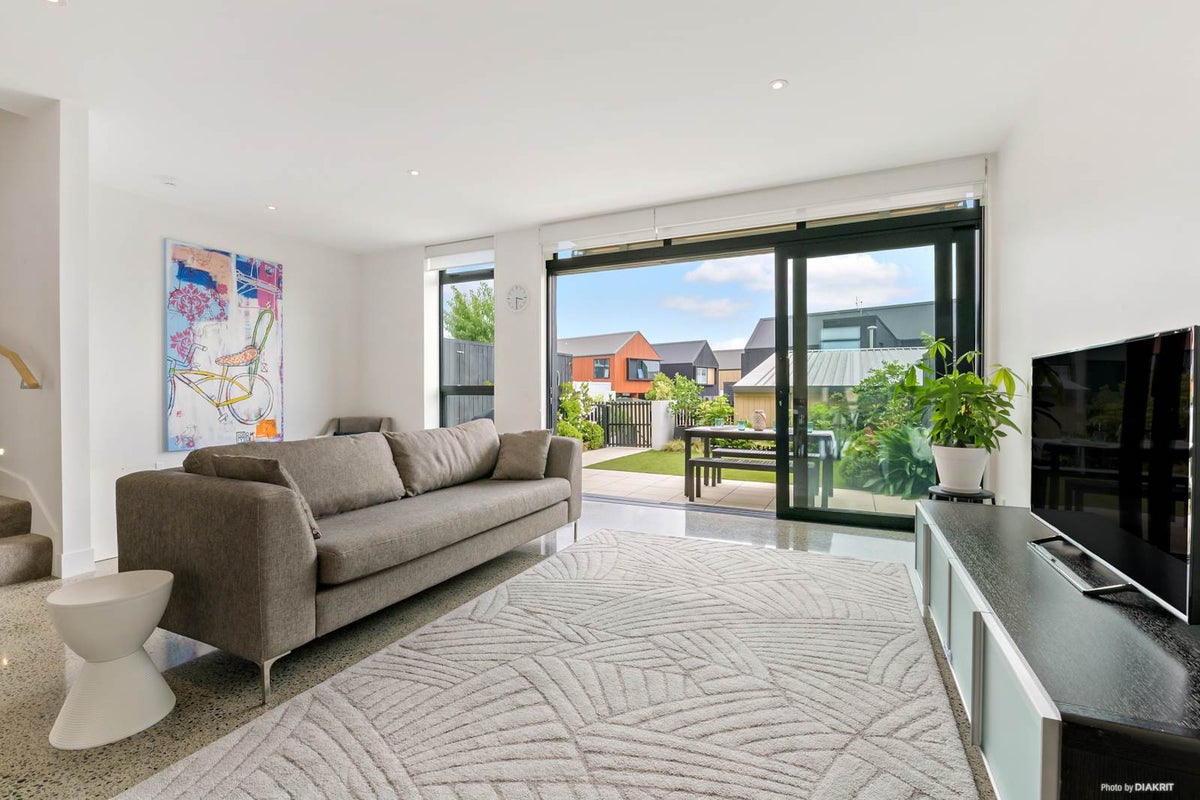 236 Hobsonville Point Road, Hobsonville, Auckland - Carousel 1