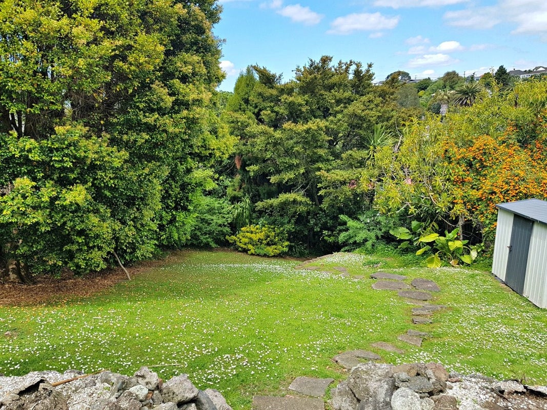 92 Browns Bay Road, Rothesay Bay, Auckland - Carousel 10