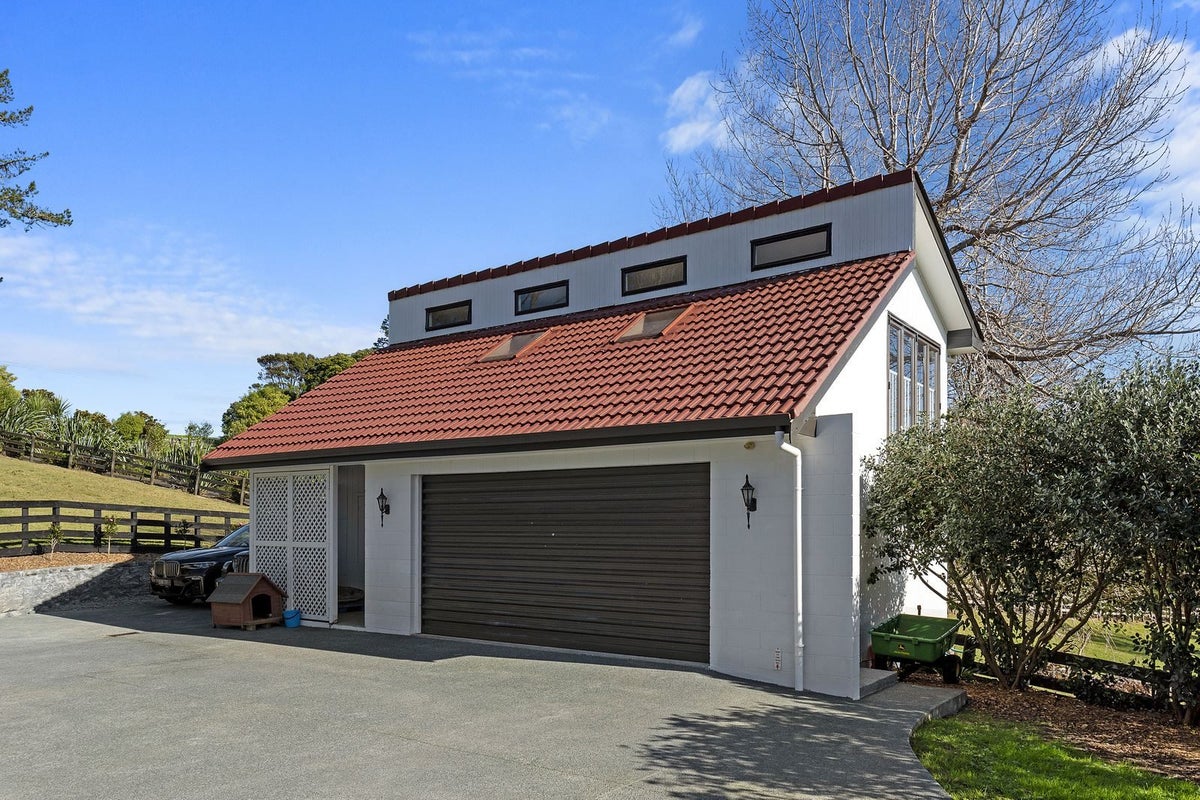 49 Vaughans Road, Albany - Carousel 25