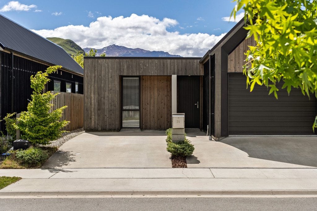 31 Dewar Street, Lake Hayes, Queenstown - Carousel 2