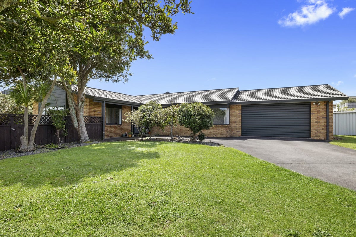 33 Karamea Street, Whalers Gate, New Plymouth - Carousel 2