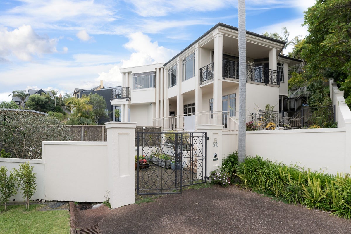 52 Penguin Drive, Murrays Bay, North Shore City, Auckland - Carousel 32
